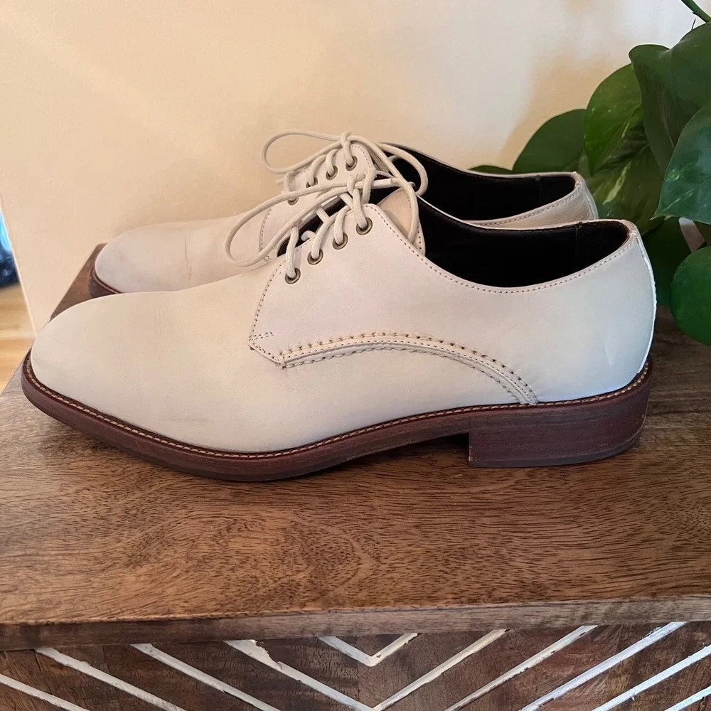 Cole Haan color beige